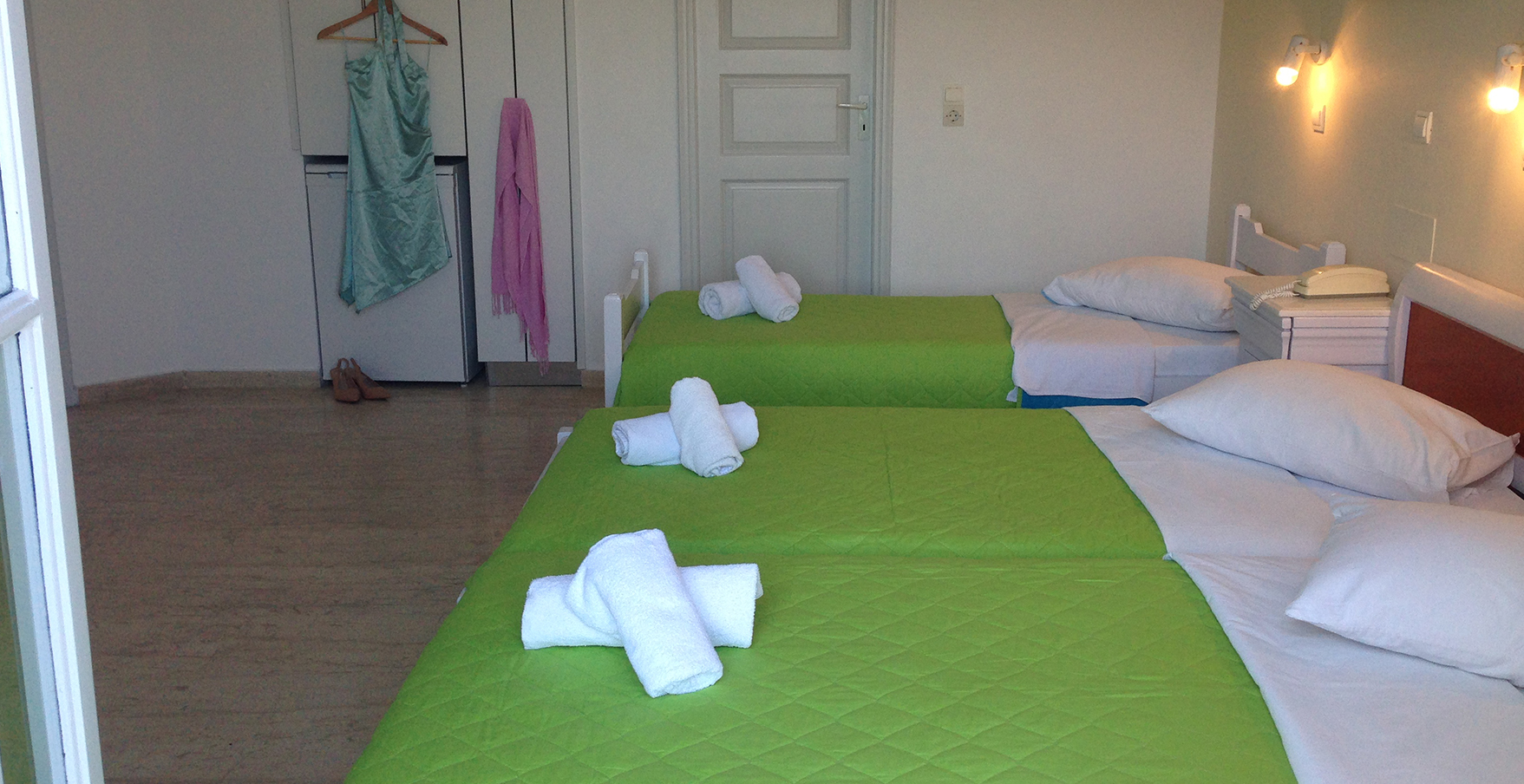 new_haroula_slider_room_02
